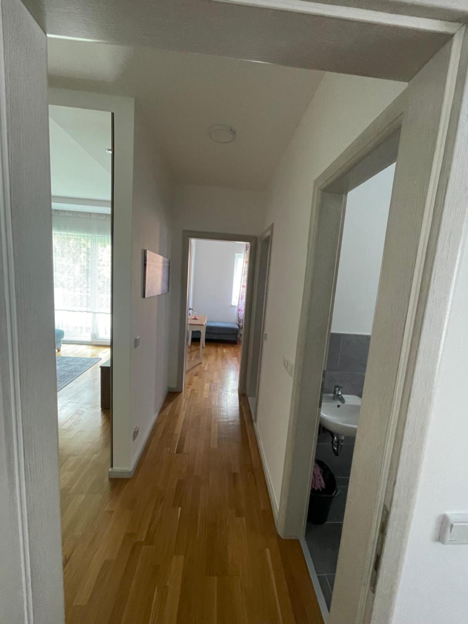 Apartment Apartman Vrtovi Riverine *